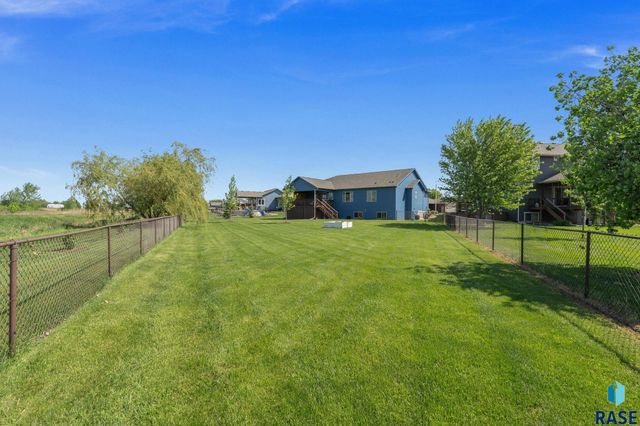 760 Fox Ct Court, Tea, SD 57064