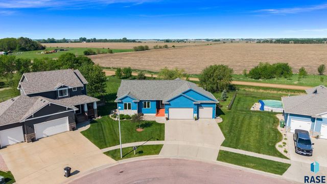 760 Fox Ct Court, Tea, SD 57064
