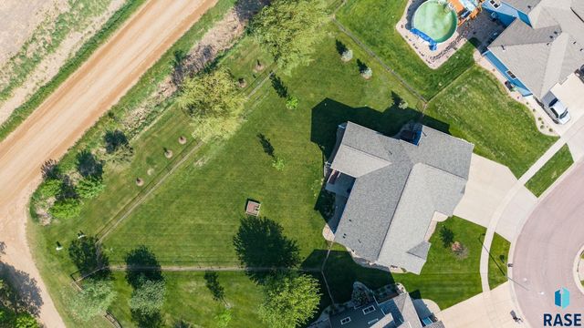 760 Fox Ct Court, Tea, SD 57064
