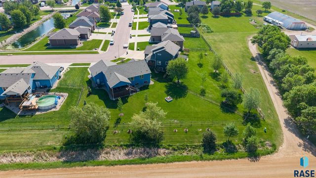 760 Fox Ct Court, Tea, SD 57064