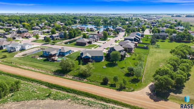 760 Fox Ct Court, Tea, SD 57064