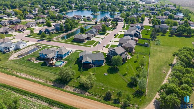 760 Fox Ct Court, Tea, SD 57064