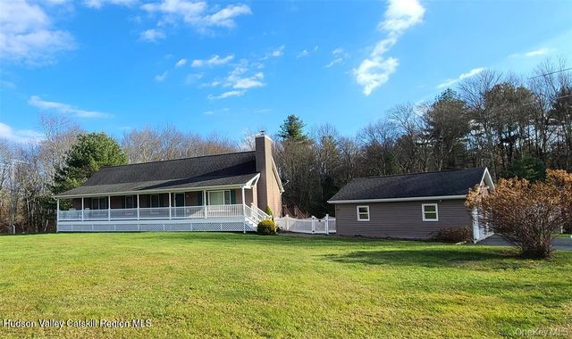 209 Jim Stephenson Road, Jeffersonville, NY 12748