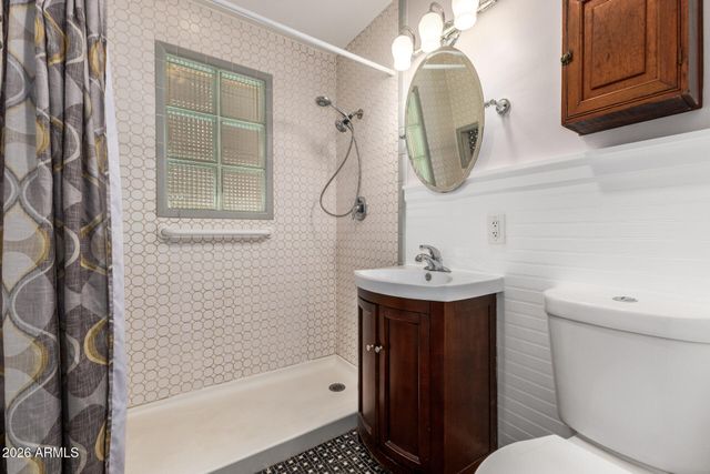 2724 N 25th Street, Phoenix, AZ 85008