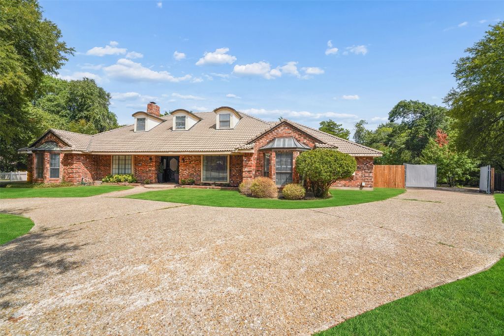 803 Green Tree Court, Duncanville, TX 75137 — photo 3