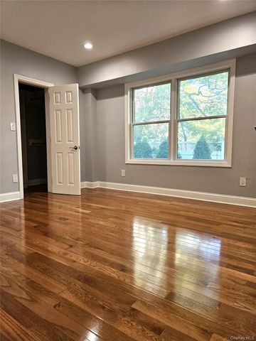 93 Hempstead Avenue #102, Lynbrook, NY 11563