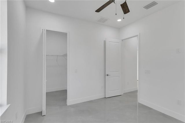 2617 4th ST SW, Lehigh Acres, FL 33976