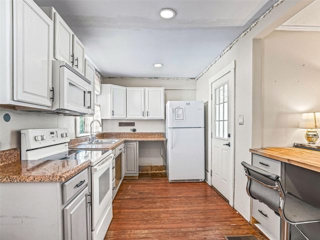 10487 SE HIGHWAY 42, Summerfield, FL 34491