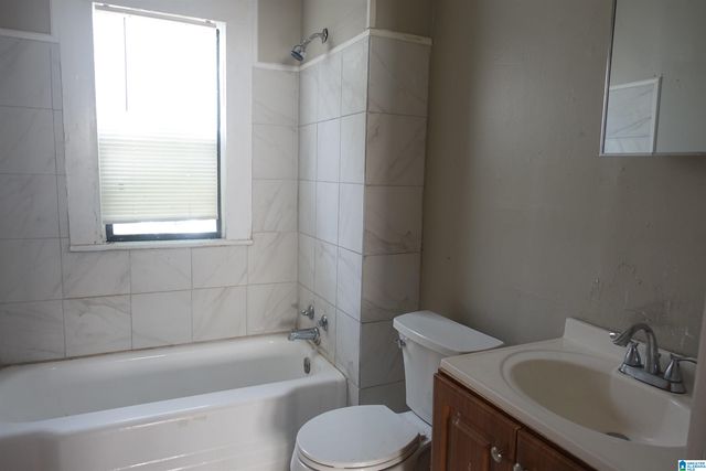 1925 10TH PLACE, Birmingham, AL 35214