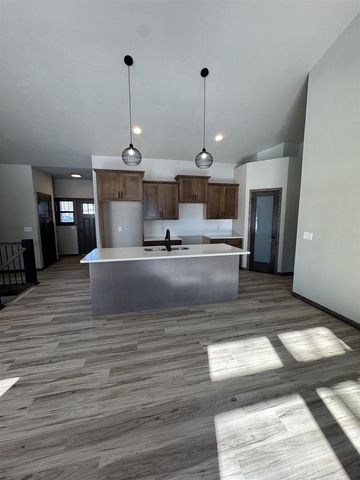 2005 E RIDGE HAVEN LANE, Appleton, WI 54913