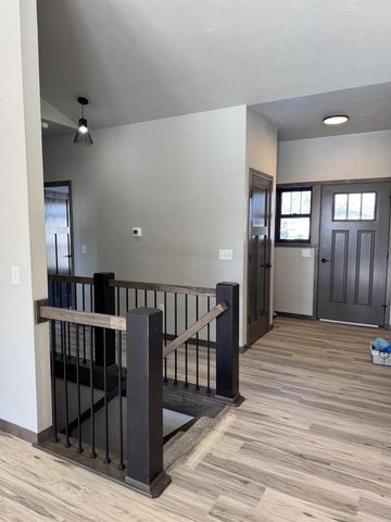 2005 E RIDGE HAVEN LANE, Appleton, WI 54913