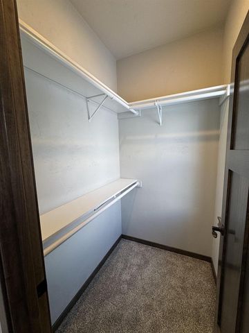 2005 E RIDGE HAVEN LANE, Appleton, WI 54913