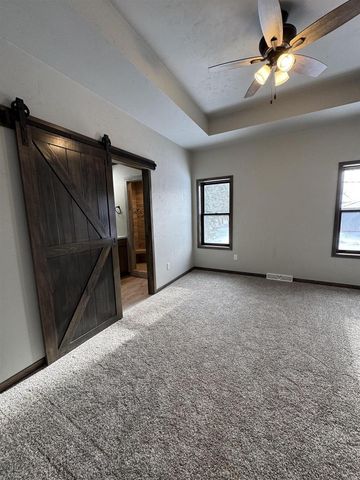 2005 E RIDGE HAVEN LANE, Appleton, WI 54913