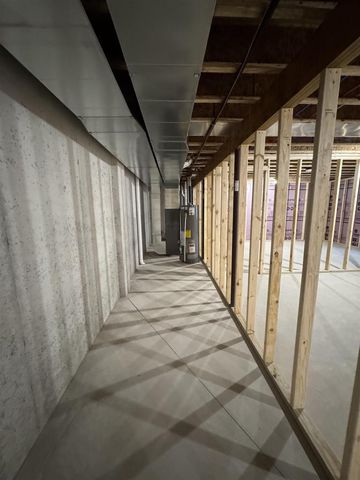 2005 E RIDGE HAVEN LANE, Appleton, WI 54913