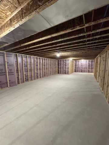 2005 E RIDGE HAVEN LANE, Appleton, WI 54913