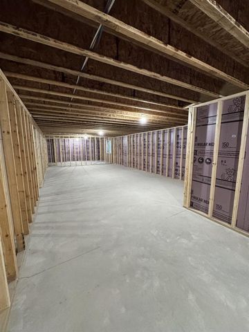 2005 E RIDGE HAVEN LANE, Appleton, WI 54913