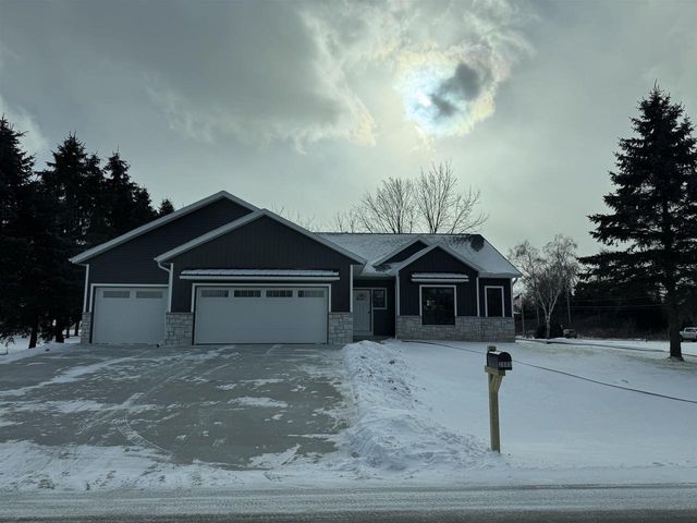 2005 E RIDGE HAVEN LANE, Appleton, WI 54913