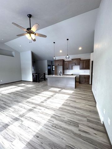 2005 E RIDGE HAVEN LANE, Appleton, WI 54913