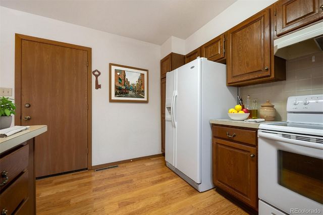 19 Pineridge Court, Pueblo, CO 81001