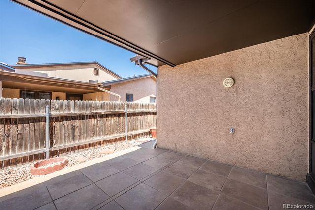 19 Pineridge Court, Pueblo, CO 81001