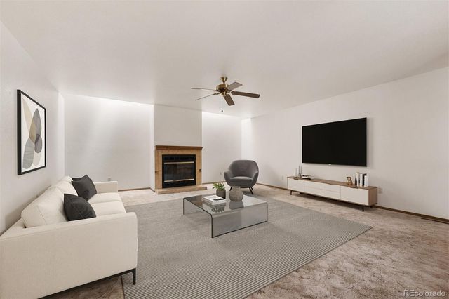 19 Pineridge Court, Pueblo, CO 81001