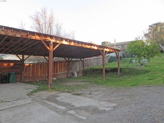 1731 San Pablo Ave, Pinole, CA 94564