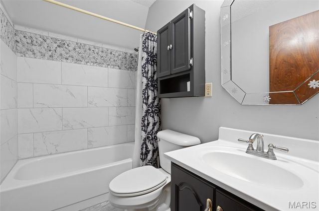 10409 Lower Marine Road, Marine, IL 62061