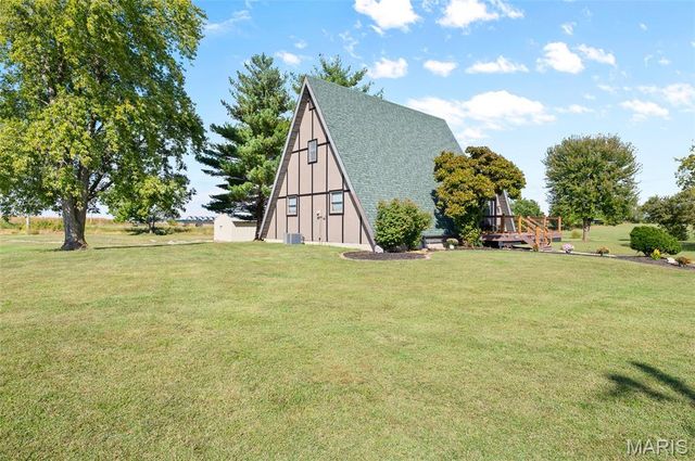 10409 Lower Marine Road, Marine, IL 62061