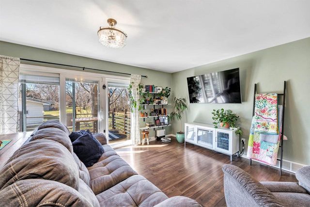 2455 KINGSTON PLACE, Oshkosh, WI 54904