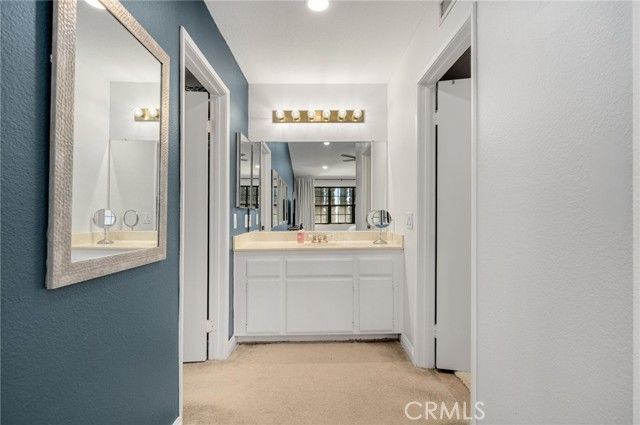 10571 Lakeside Drive D, Garden Grove, CA 92840