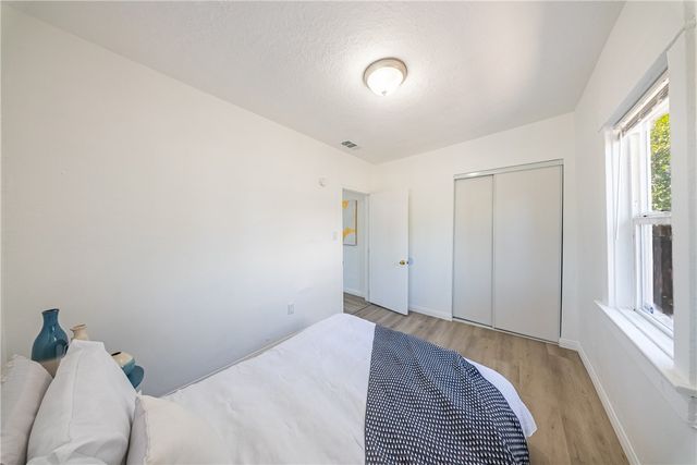 950 N Sierra Way, San Bernardino, CA 92410
