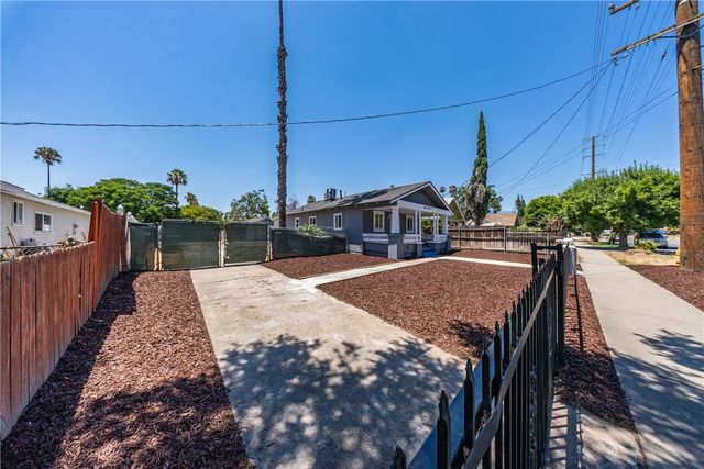 950 N Sierra Way, San Bernardino, CA 92410