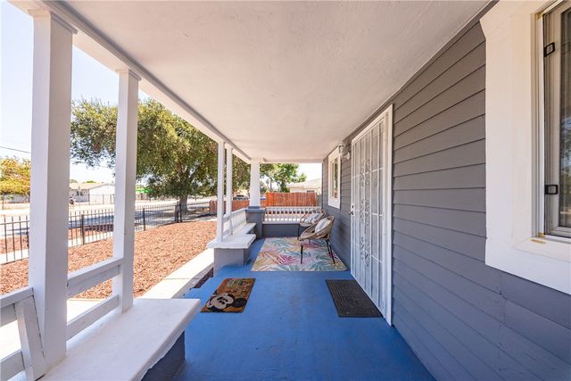 950 N Sierra Way, San Bernardino, CA 92410