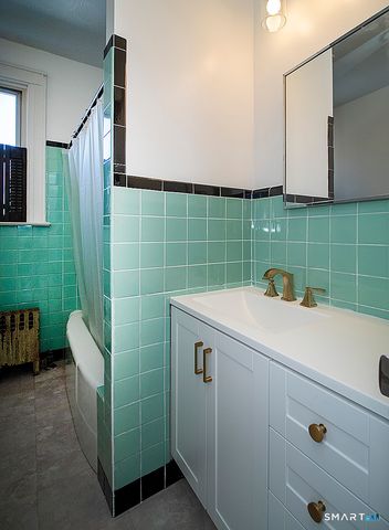 30 Coram Street, Hamden, CT 06517