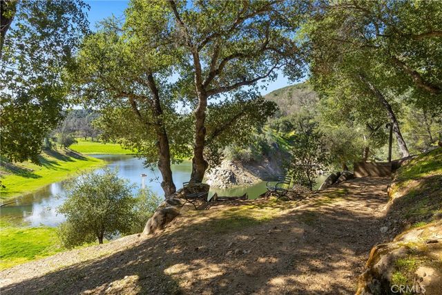 5765 Dago Lane, Paso Robles, CA 93446
