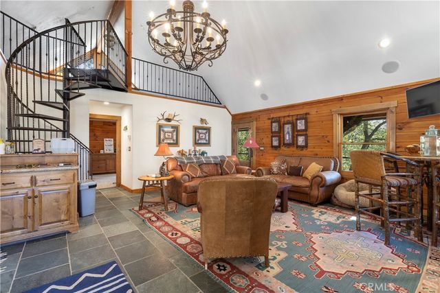 5765 Dago Lane, Paso Robles, CA 93446