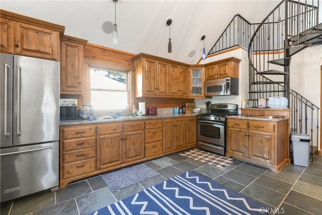 5765 Dago Lane, Paso Robles, CA 93446