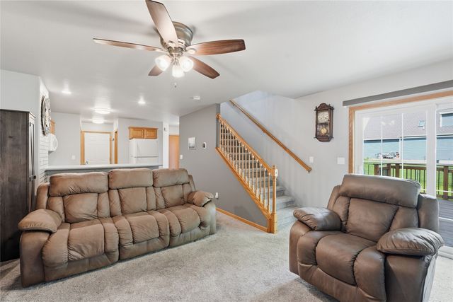 3415 Queen Drive SW D, Cedar Rapids, IA 52404