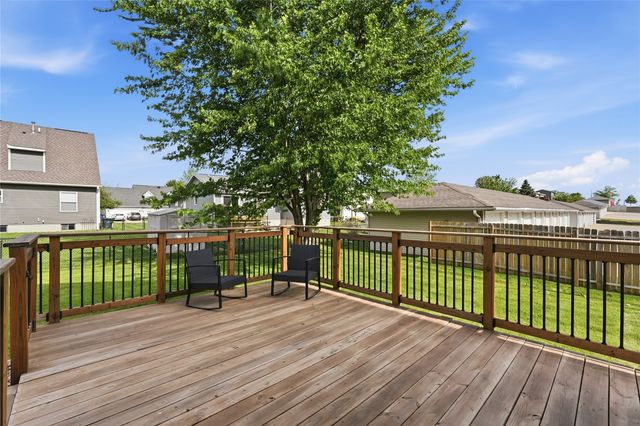 3415 Queen Drive SW D, Cedar Rapids, IA 52404
