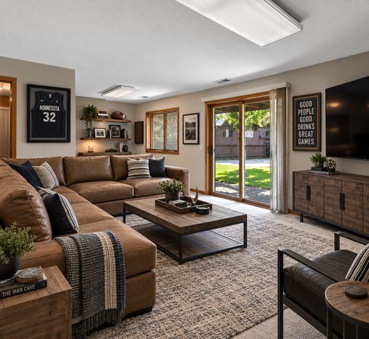 12526 Parkwood Drive, Burnsville, MN 55337