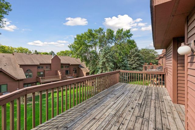 12526 Parkwood Drive, Burnsville, MN 55337