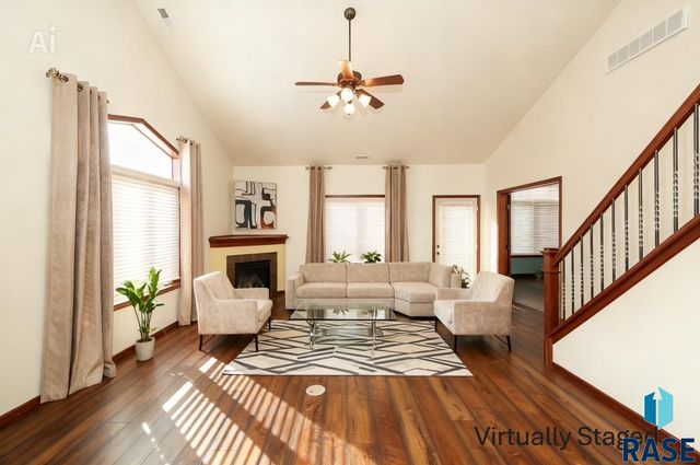 8103 S Brenda Pl Place, Sioux Falls, SD 57108