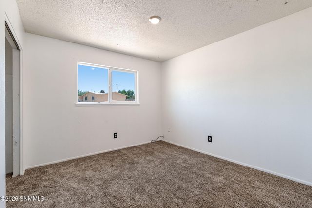 1807 Debra Street, Las Cruces, NM 88001