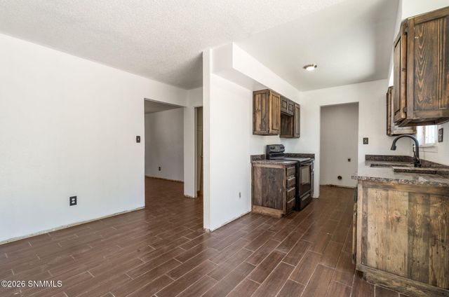 1807 Debra Street, Las Cruces, NM 88001