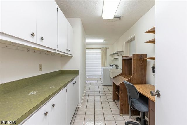 9841 Cypress Lake DR, Fort Myers, FL 33919