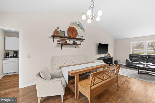 200 WILDERNESS LN, Locust Grove, VA 22508