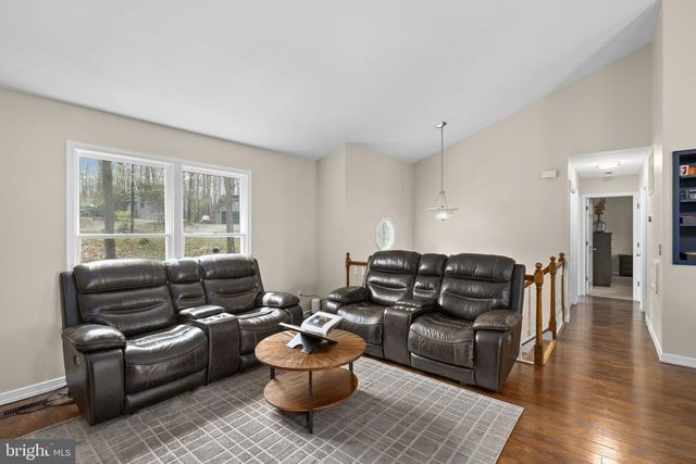 200 WILDERNESS LN, Locust Grove, VA 22508