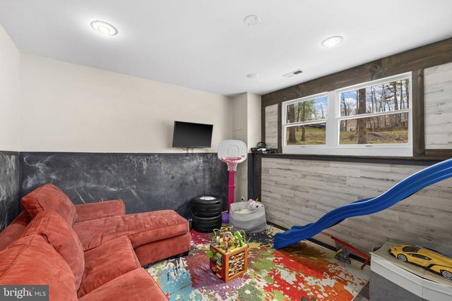 200 WILDERNESS LN, Locust Grove, VA 22508