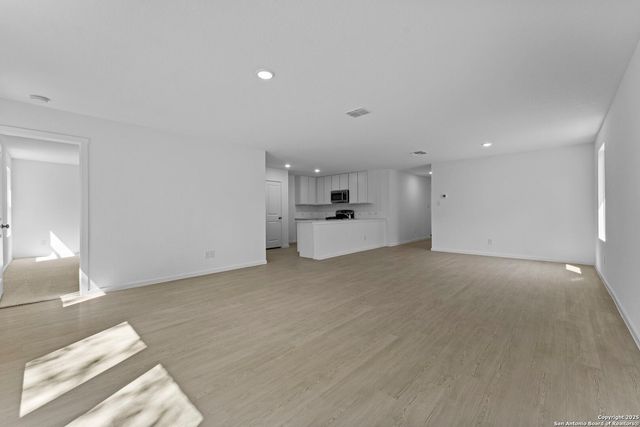 7614 Bohemian Grove, San Antonio, TX 78227