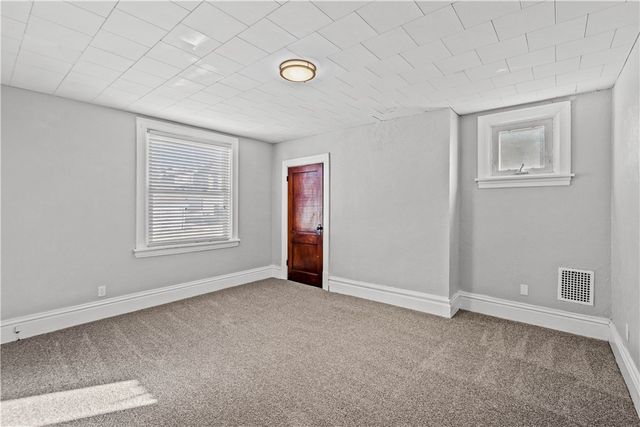 506 Berwin Ave, Brookline, PA 15226